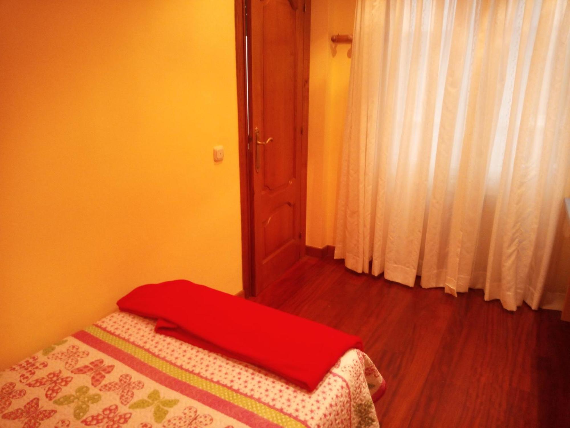 Hogar Laranafran Apartment Santiago de Compostela Room photo